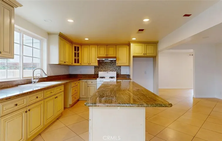 kitchen view5