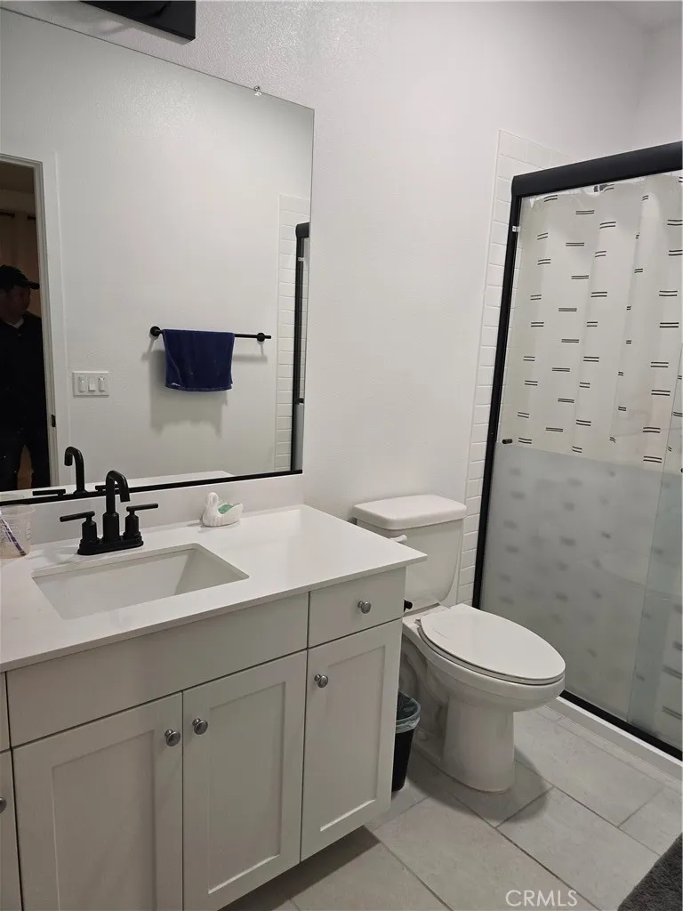 Suites bathroom