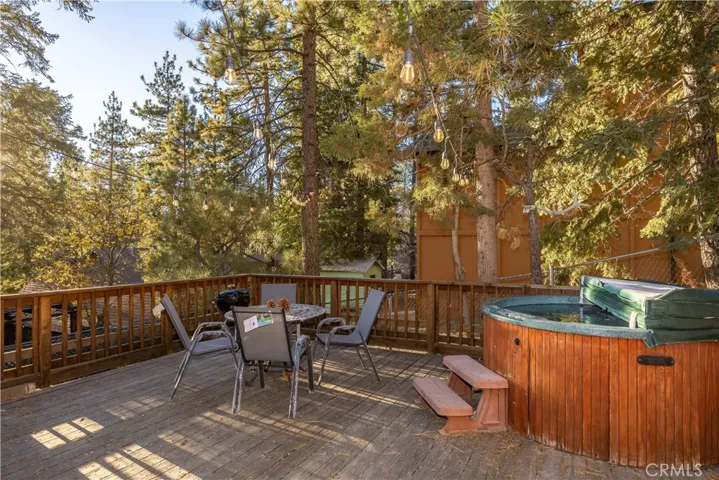 796 Silver Tip Drive, Big Bear Lake, California 92315