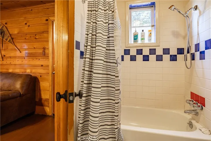 796 Silver Tip Drive, Big Bear Lake, California 92315