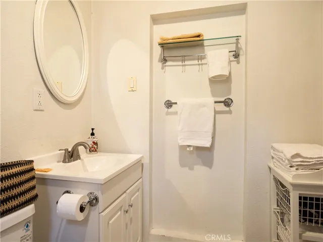 796 Silver Tip Drive, Big Bear Lake, California 92315