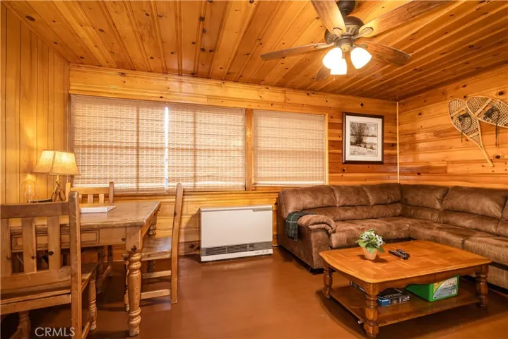 796 Silver Tip Drive, Big Bear Lake, California 92315