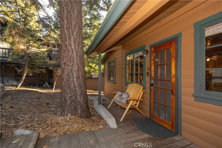 796 Silver Tip Drive, Big Bear Lake, California 92315