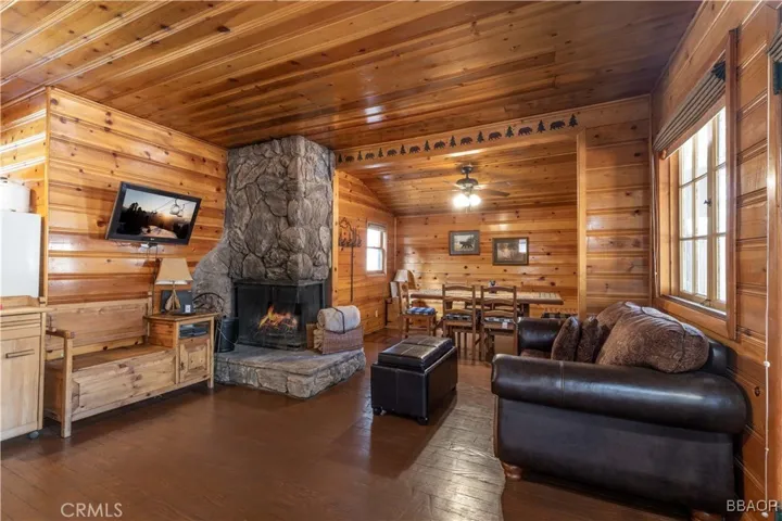 796 Silver Tip Drive, Big Bear Lake, California 92315 — photo 5