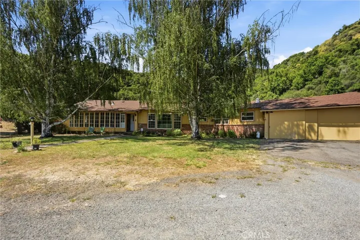 7825 Scotts Valley Rd., Lakeport, California 95453