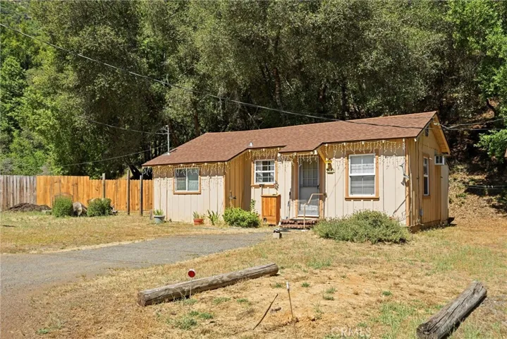 7825 Scotts Valley Rd., Lakeport, California 95453