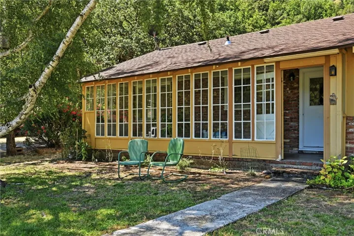 7825 Scotts Valley Rd., Lakeport, California 95453