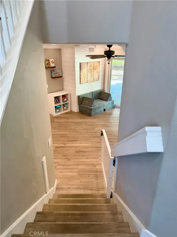 Lower Stairway