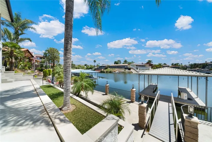 30264 White Wake, Canyon Lake, California 92587