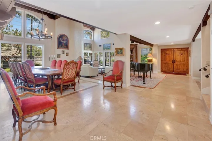 Entry/Greatroom