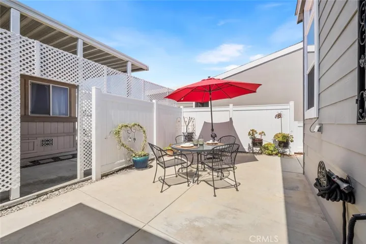 16222 Monterey Lane 141, Huntington Beach, California 92649