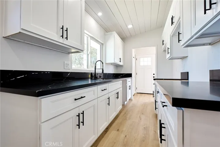 4262 Harrison Street, Riverside, California 92503