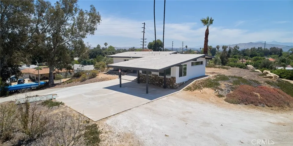 4262 Harrison Street, Riverside, California 92503