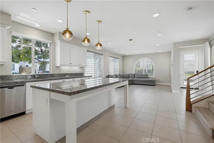 215 Carmine, Irvine, California 92618