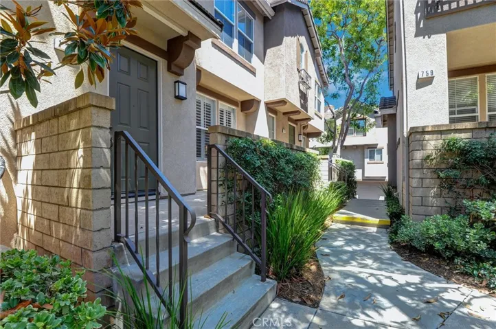 128 Shattuck Street, Brea, California 92821