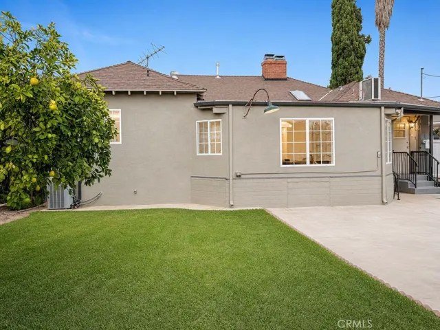 Certain photos have been digitally enhanced and may not reflect the property's current condition.