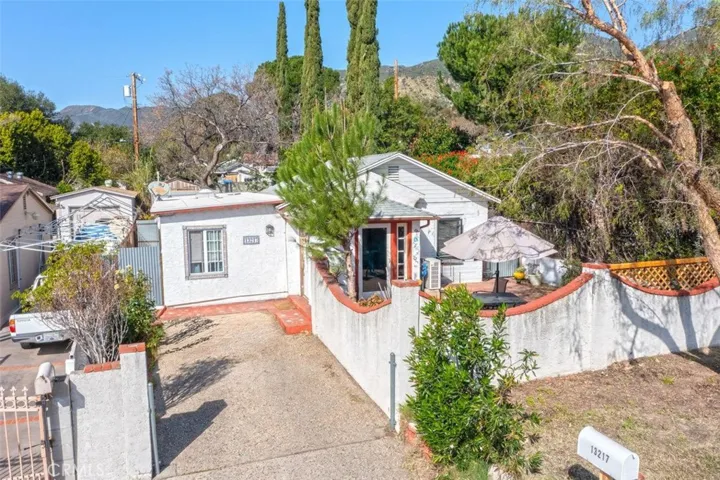 13217 Raven, Sylmar, California 91342