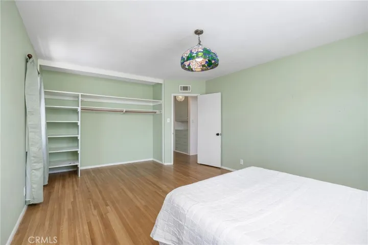 152 Park Avenue, Long Beach, California 90803
