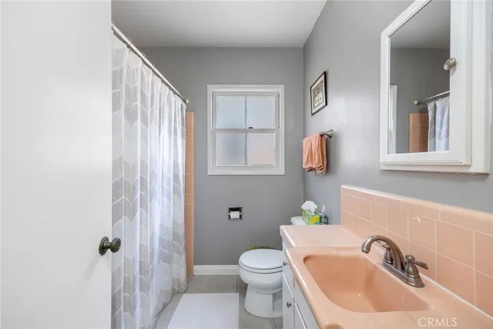 152 Park Avenue, Long Beach, California 90803