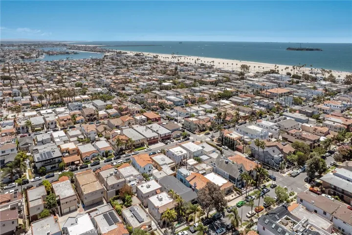 152 Park Avenue, Long Beach, California 90803