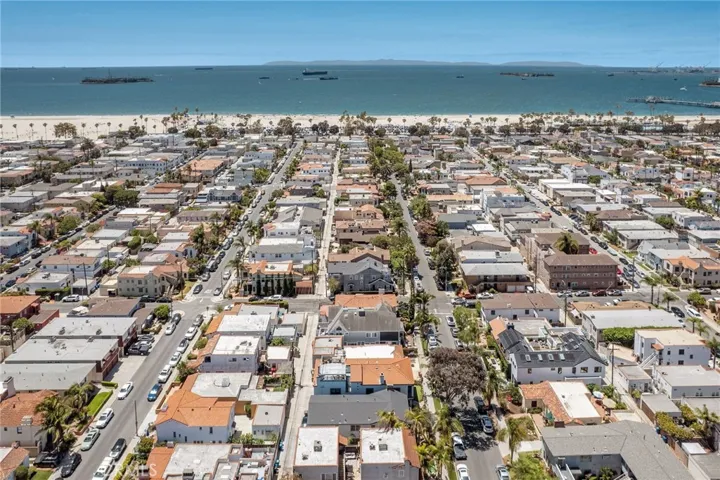 152 Park Avenue, Long Beach, California 90803