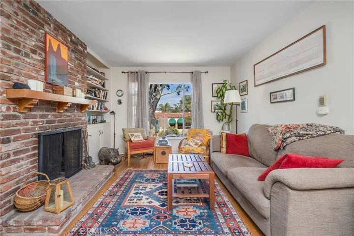 152 Park Avenue, Long Beach, California 90803