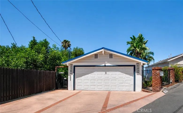 22459 Venido, Woodland Hills, California 91364