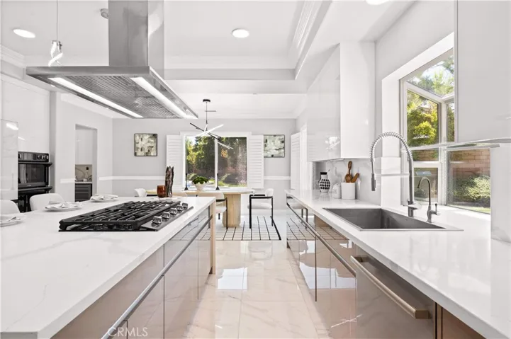 24410 Via Lomas De Yorba E, Yorba Linda, California 92887
