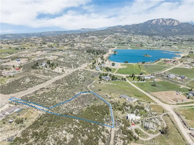 390 Lakeshore Boulevard, Aguanga, California 92536