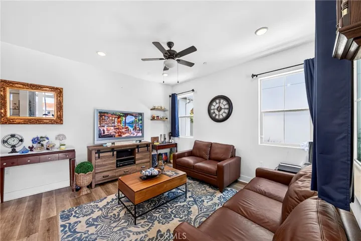 7003 Citron, Cypress, California 90630