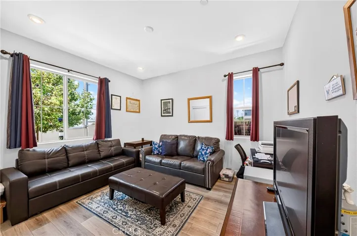 7003 Citron, Cypress, California 90630
