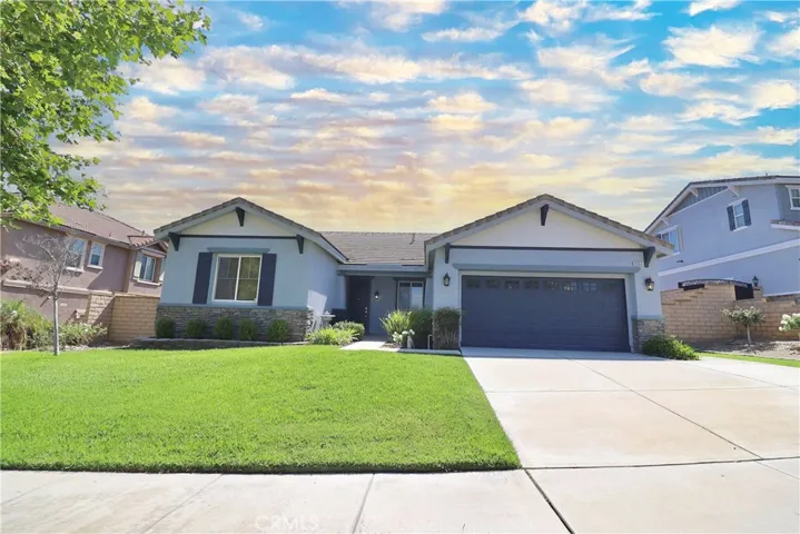 4964 Thornberry, Fontana, California 92336