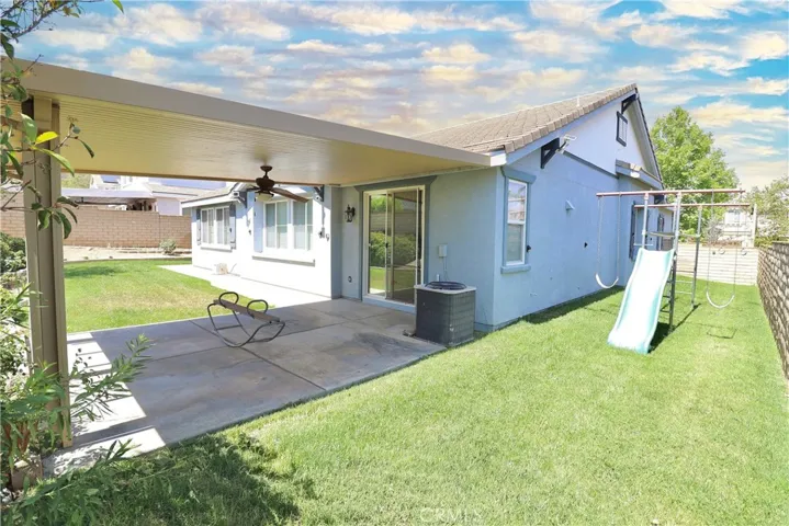 4964 Thornberry, Fontana, California 92336