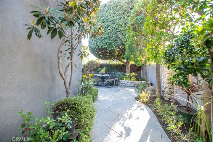 25241 Darlington, Mission Viejo, California 92692