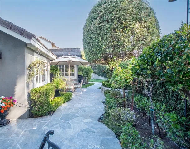 25241 Darlington, Mission Viejo, California 92692