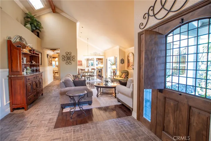 25241 Darlington, Mission Viejo, California 92692