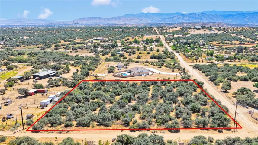 0 Sesame Rd, Oak Hills, California 92344