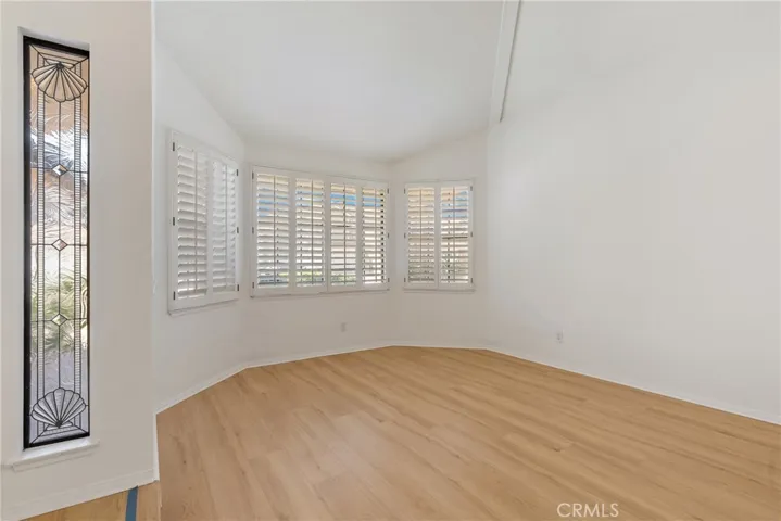 Front living room facing street