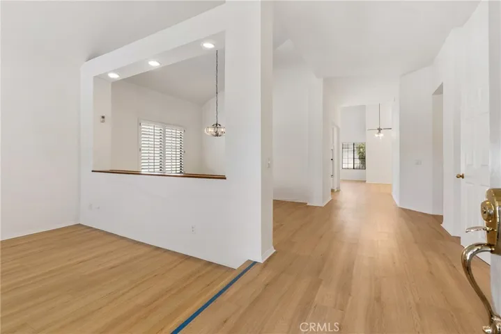 Front living, dining rm from entry