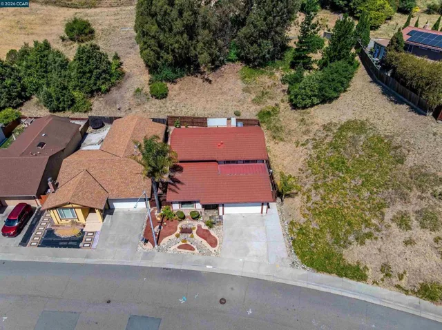1243 Fairway Dr, Richmond, California 94803