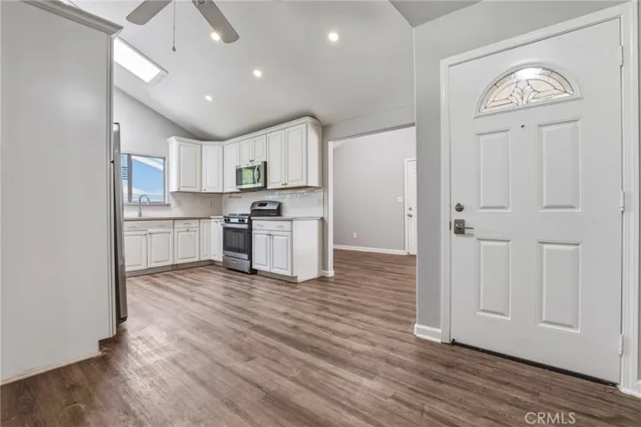 17856 Stillmore, Canyon Country, California 91387