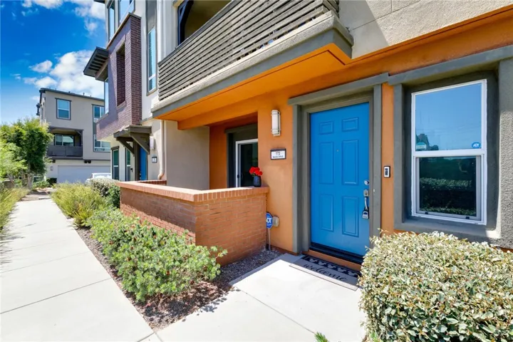 172 Bahia, Covina, California 91722