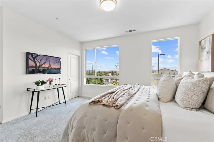 172 Bahia, Covina, California 91722