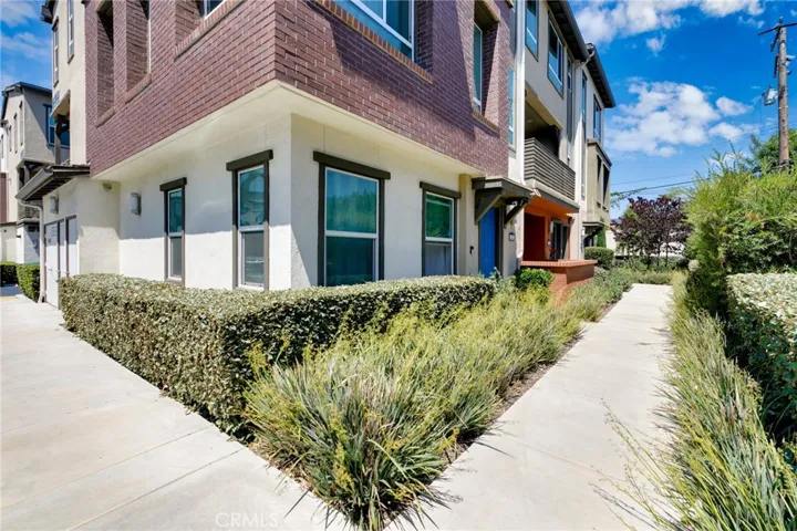 172 Bahia, Covina, California 91722