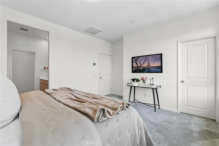 172 Bahia, Covina, California 91722