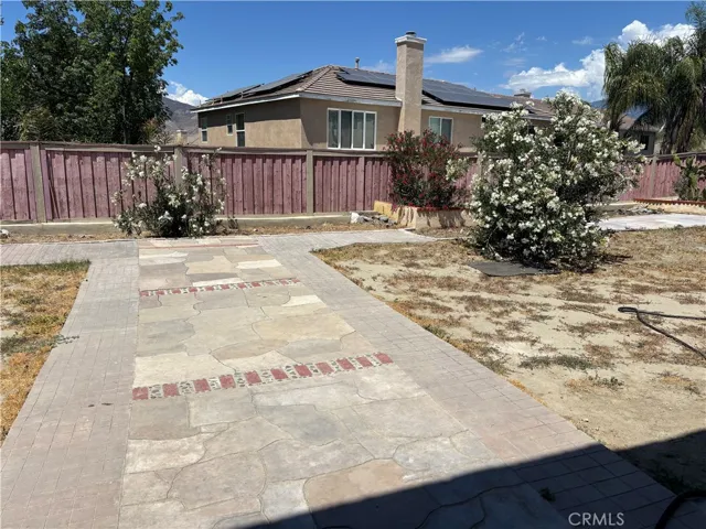 1979 Meridian Way, San Jacinto, California 92583