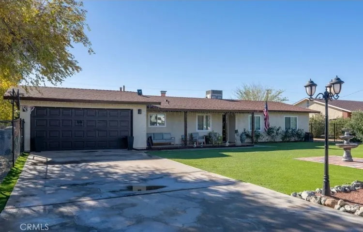 18019 Sequoia, Hesperia, California 92345