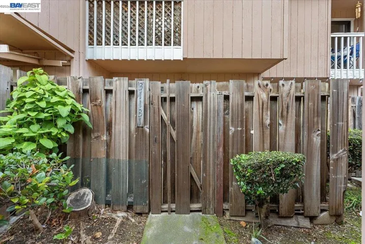 31131 Alvarado Niles Rd, Union City, California 94587