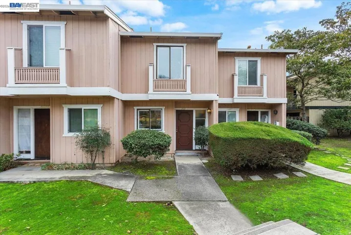 31131 Alvarado Niles Rd, Union City, California 94587