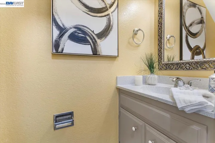 31131 Alvarado Niles Rd, Union City, California 94587
